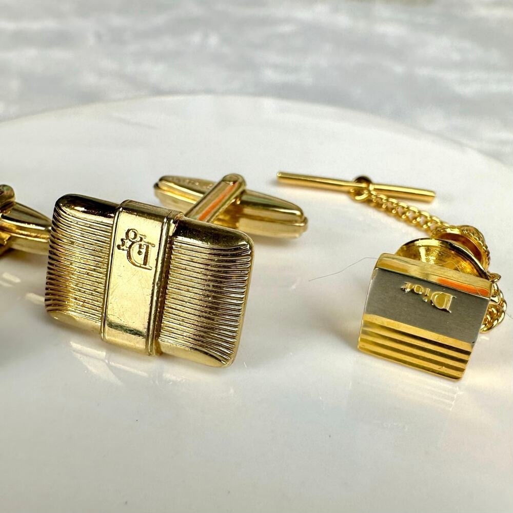 Christian Dior CUFFLINKS AND TIE PIN matching set Beautiful VERY NICE! Gift! - Picture 2 of 5